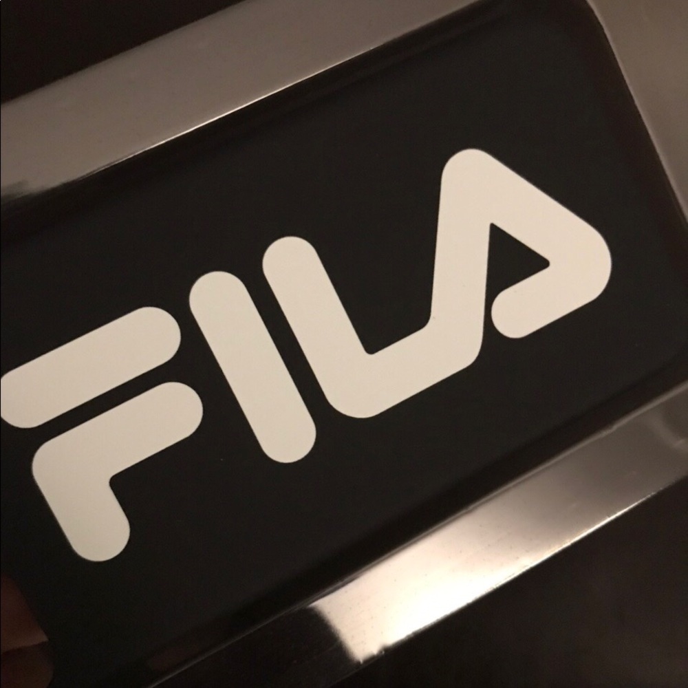 Fil iPhone 7/8 Case - Picture 2 of 3